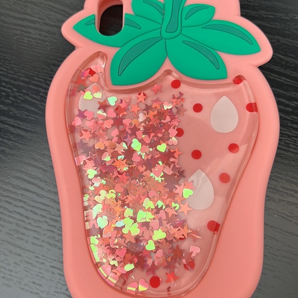 iPhone XR case bundle - Picture 2 of 4